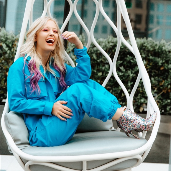 Pretty Little Thing Blue Jumpsuit - Picture 2 of 6